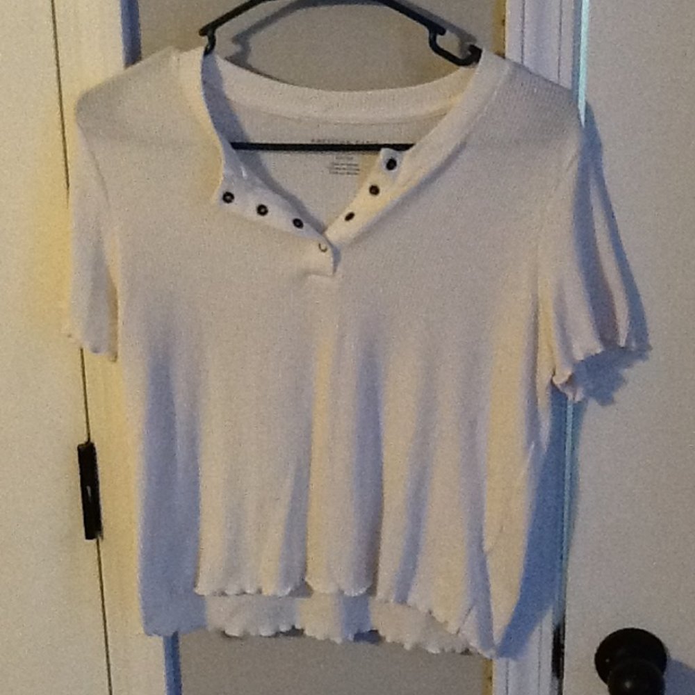 Lettuce trim button up tee